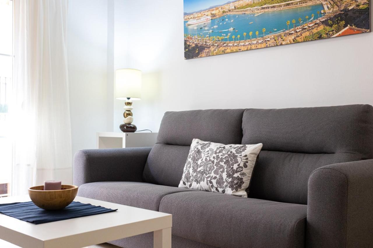 Holidays2Malaga Capuchinos French Balconies, Private Parking, Wifi & Air Con Exterior foto